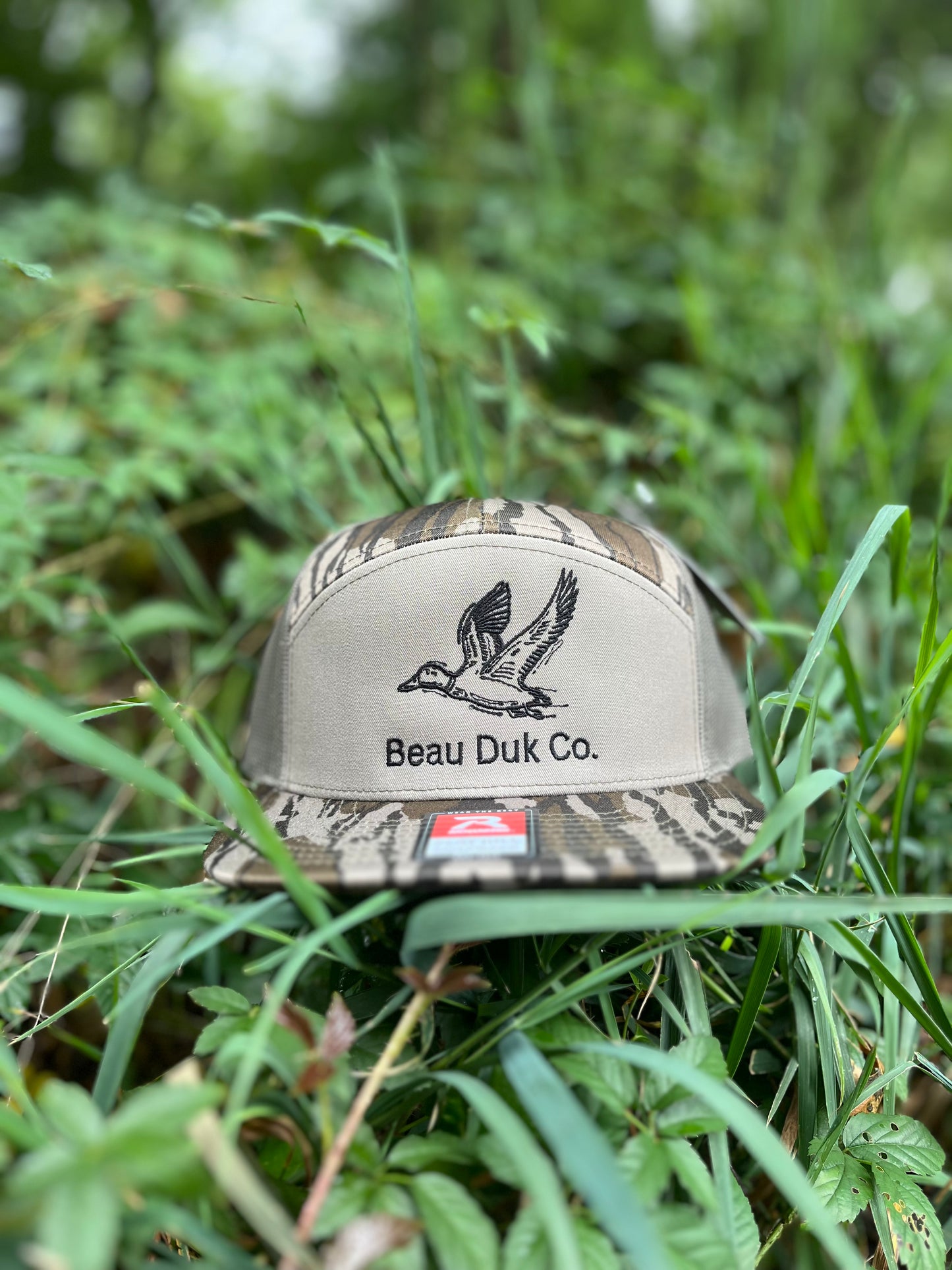 In Flight 7 Panel Embroidered Hat
