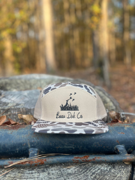 Bird dog 7 panel duk camo hat